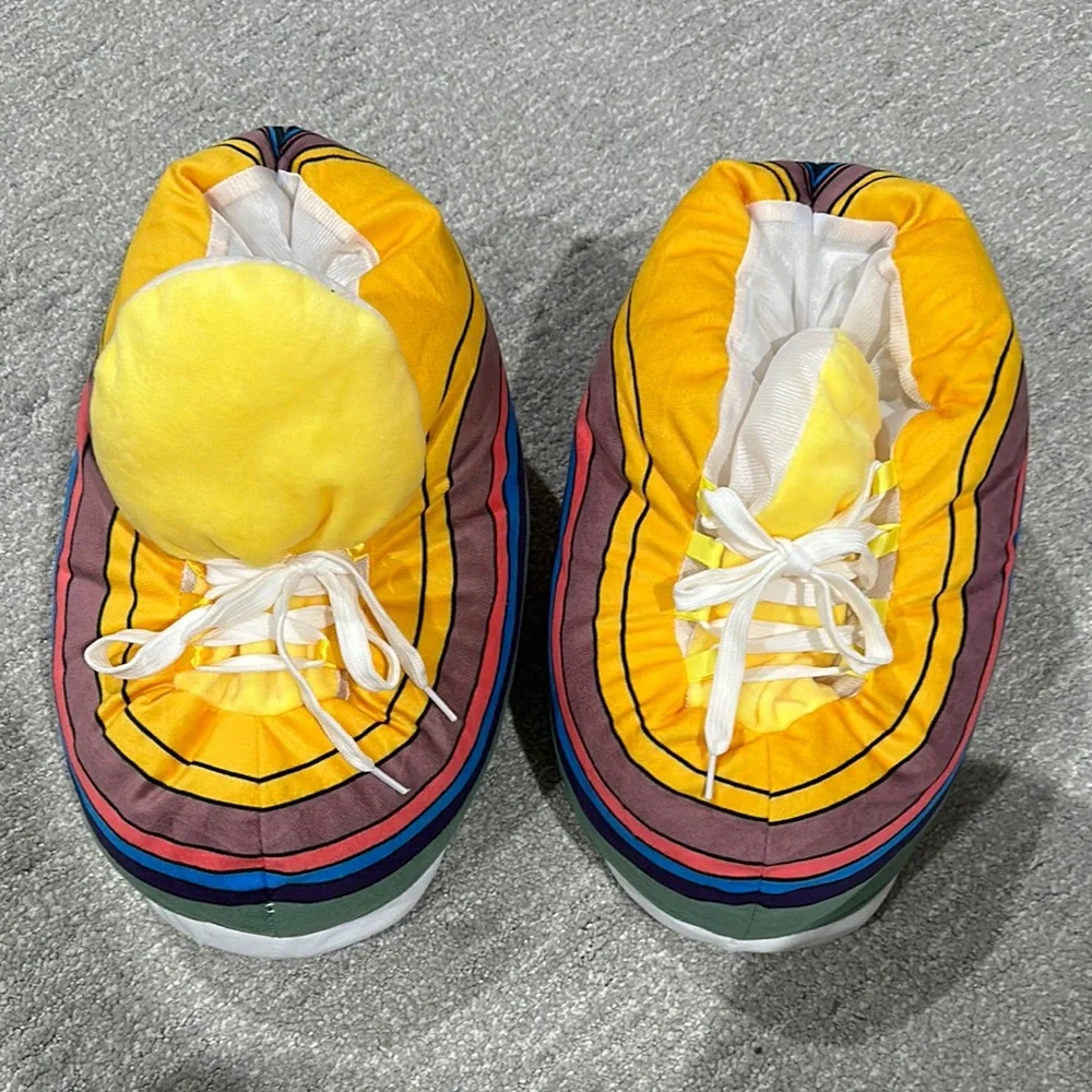 Colorful Slippers - Picture 1 of 2